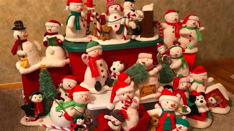 A video to celebrate 15 <b>years</b> of <b>Hallmark</b>'s widely popular <b>snowmen</b>, which features every single <b>snowman</b> plush in the collection and a bonus special-edition c. . Hallmark singing snowman by year